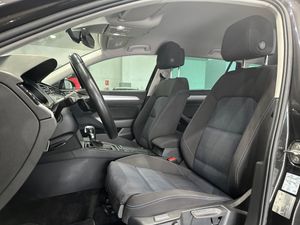 Volkswagen Passat Variant GTE 1.4 TSI e-Power 115kW + 85kW - Foto 10
