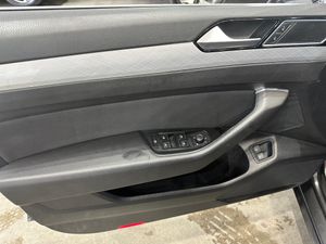 Volkswagen Passat Variant GTE 1.4 TSI e-Power 115kW + 85kW - Foto 13