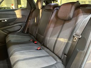 Peugeot 3008 Hybrid 225 e-EAT8 Allure Pack - Foto 9