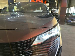Peugeot 3008 Hybrid 225 e-EAT8 Allure Pack - Foto 25