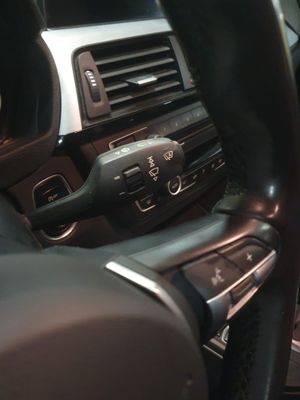 BMW Serie 3 320d Touring - Foto 10