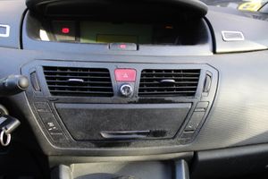 Citroën C4 Picasso 1.6 HDi SX - Foto 10