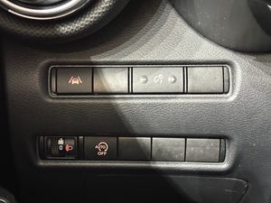 Nissan Juke DIG-T 84 kW (114 CV) 6M/T N-Connecta - Foto 18