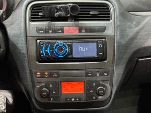 Fiat Grande punto 1.9 Multijet 130CV Sport - Foto 19