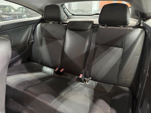 Opel Astra GTC 1.9 CDTi 120 CV Enjoy - Foto 9