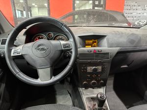 Opel Astra GTC 1.9 CDTi 120 CV Enjoy - Foto 11