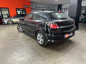 Opel Astra GTC 1.9 CDTi 120 CV Enjoy - Foto 5