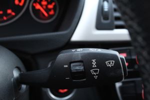 BMW Serie 3 318d Touring - Foto 16