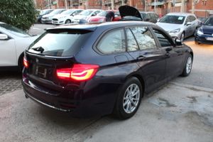 BMW Serie 3 318d Touring - Foto 5