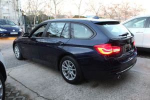 BMW Serie 3 318d Touring - Foto 6