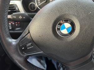 BMW Serie 3 316d Touring - Foto 15