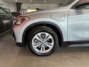 BMW X1 xDrive25e - Foto 28