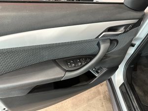 BMW X1 xDrive25e - Foto 14