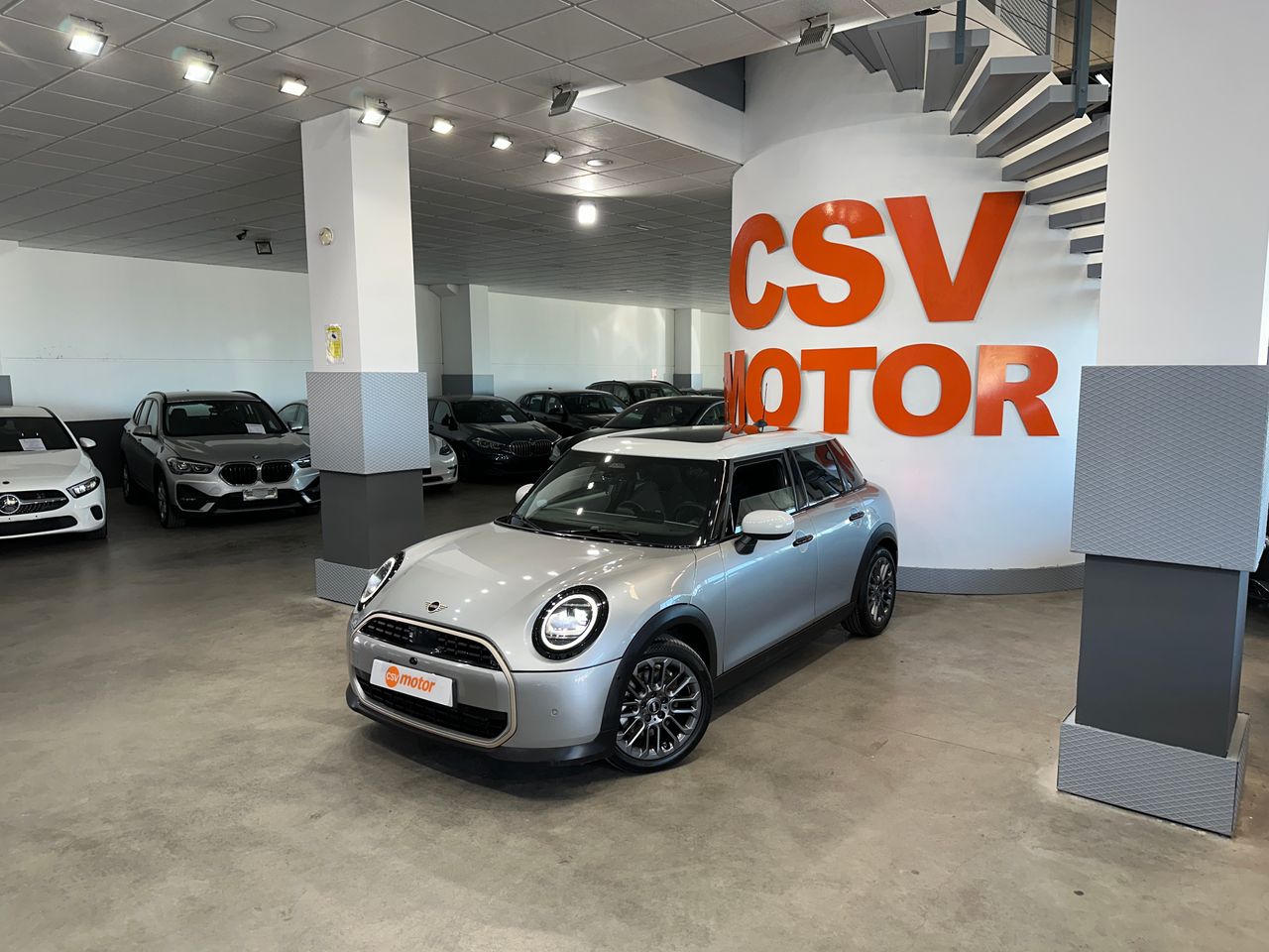 MINI MINI COOPER 5 PUERTAS - Foto 1