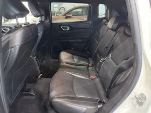 Jeep Compass 4Xe 1.3 PHEV 177kW (240CV) S AT AWD - Foto 10