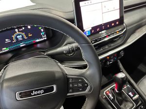 Jeep Compass 4Xe 1.3 PHEV 177kW (240CV) S AT AWD - Foto 18