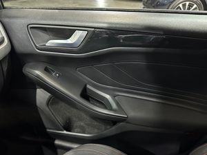 Ford Focus 1.0 Ecoboost MHEV 92kW ST-Line - Foto 14