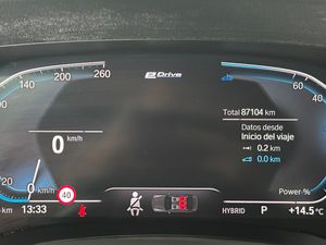 BMW Serie 3 330e - Foto 19