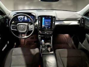Volvo XC40 1.5 T4 Twin Recharge Inscription Auto - Foto 4