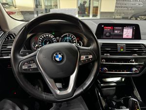 BMW X3 xDrive30e - Foto 12