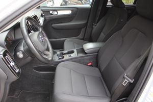 Volvo XC40 1.5 T4 Twin Recharge Inscription Auto - Foto 8