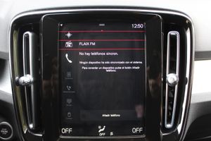 Volvo XC40 1.5 T4 Twin Recharge Inscription Auto - Foto 18