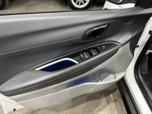 Hyundai Bayon 1.0 TGDI 74kW (100CV) 48V Tecno DCT - Foto 13