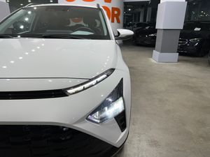 Hyundai Bayon 1.0 TGDI 74kW (100CV) 48V Tecno DCT - Foto 25