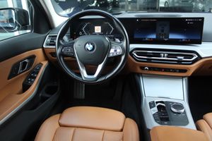 BMW Serie 3 318d Auto.Touring - Foto 11