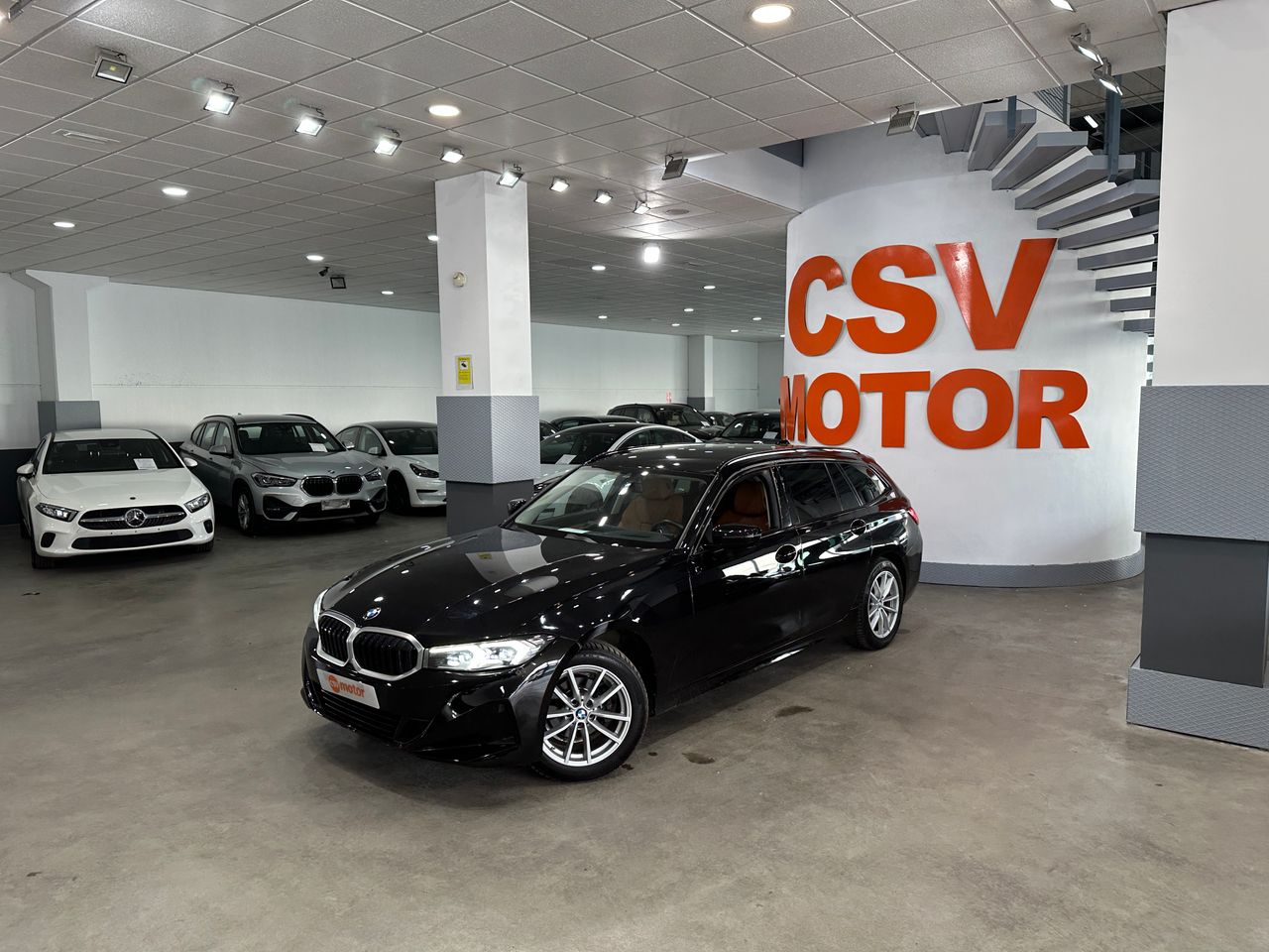 BMW Serie 3 318d Auto.Touring - Foto 1