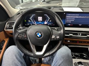 BMW Serie 3 318d Auto.Touring - Foto 16