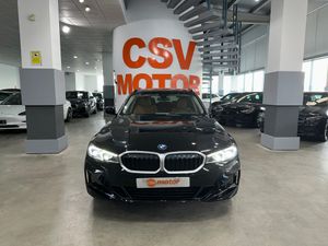 BMW Serie 3 318d Auto.Touring - Foto 3