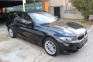 BMW Serie 3 318d Auto.Touring - Foto 4