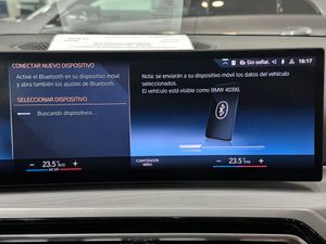 BMW Serie 3 318d Auto.Touring - Foto 23