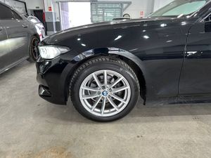 BMW Serie 3 318d Auto.Touring - Foto 28