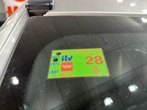 Mitsubishi Eclipse Cross 2.4 PHEV Kaiteki Auto 4WD - Foto 26