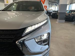 Mitsubishi Eclipse Cross 2.4 PHEV Kaiteki Auto 4WD - Foto 23