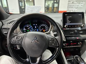 Mitsubishi Eclipse Cross 2.4 PHEV Kaiteki Auto 4WD - Foto 11