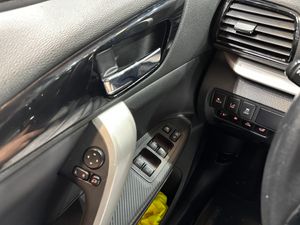 Mitsubishi Eclipse Cross 2.4 PHEV Kaiteki Auto 4WD - Foto 20
