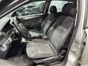 Opel Astra 1.6 I   5 PU - Foto 9