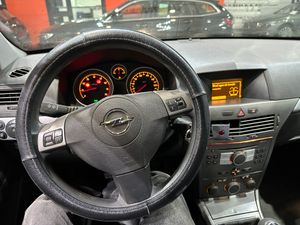 Opel Astra 1.6 I   5 PU - Foto 11
