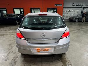 Opel Astra 1.6 I   5 PU - Foto 7