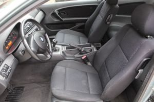 BMW Serie 3 320td Compact - Foto 8