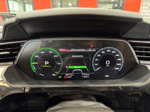 Audi e-tron RS  GT - Foto 14