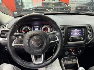 Jeep Compass Limited 1.4 MultiAir 103 kW (140 CV) 4x2 - Foto 11