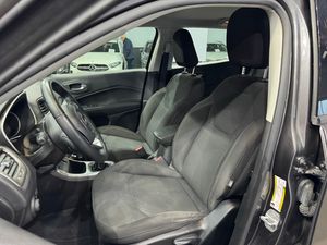 Jeep Compass Limited 1.4 MultiAir 103 kW (140 CV) 4x2 - Foto 9