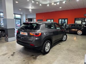 Jeep Compass Limited 1.4 MultiAir 103 kW (140 CV) 4x2 - Foto 6