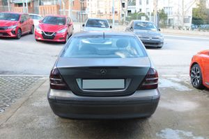 Mercedes Clase C C 220 CDI Berlina - Foto 6