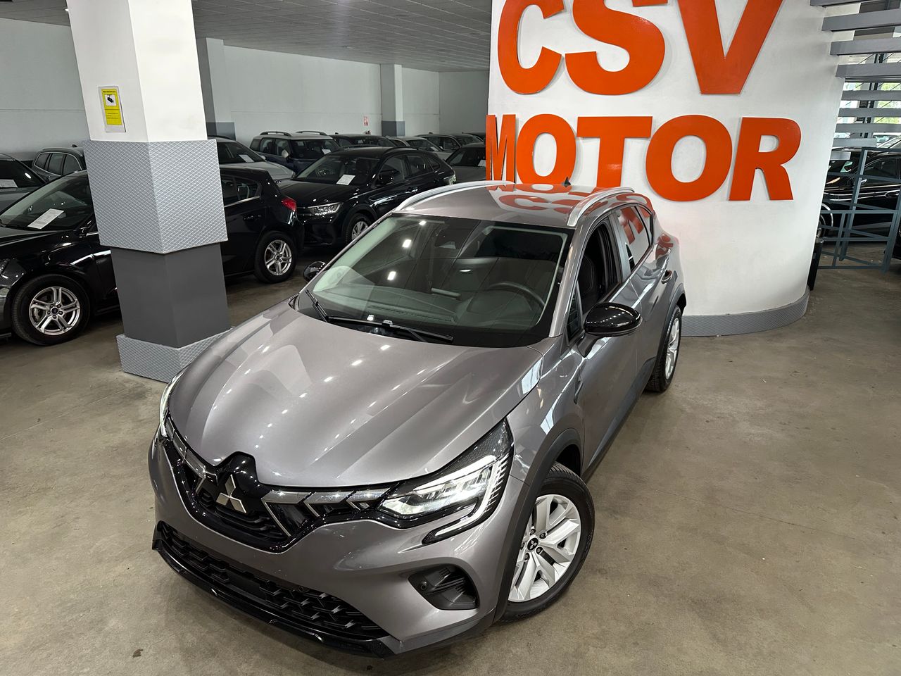 Renault Captur 100T 90CV SPIRIT (MITSUBISHI	ASX) - Foto 1