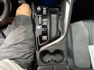 Peugeot 3008 Hybrid 1.6HYBRID 225CV ALLURE PACK - Foto 19